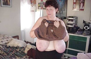 Webtastic Exclusive: Massive Miss D. - Vol.