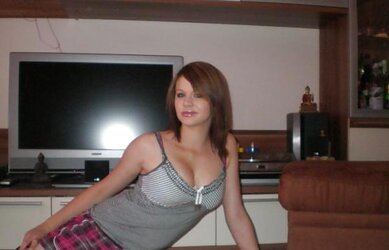 Tiny hoes (sate comment!)