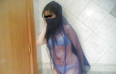 Arab thick breezies