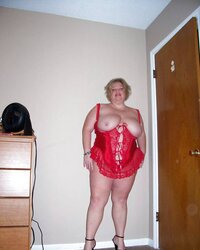 Mummy Chubby Reneta Gracia