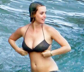 Celebrities Bare Slide