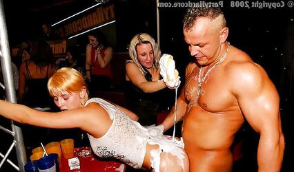 fantastic INEXPERIENCED MUMMY WIFEY COUGAR four ORGIES DOUBLE PENETRATION