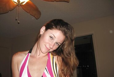 Shaven wifey with puny titties stretches