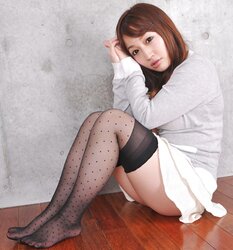 Hotlegs-asian saucy