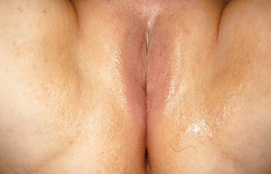 Round latina mature