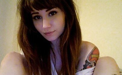 Brunettes Are Super-Hot