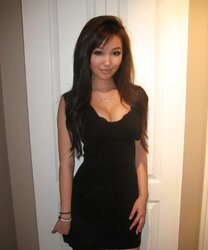 Brunettes Are Super-Hot