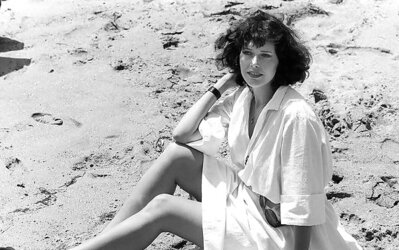 Goodbye Emmanuelle.