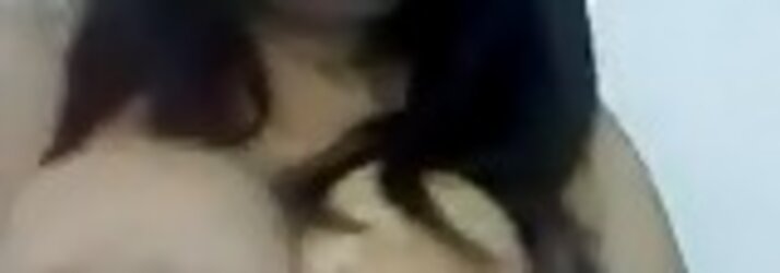 Web Cam Dame