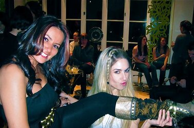 Uber-Sexy Ladies