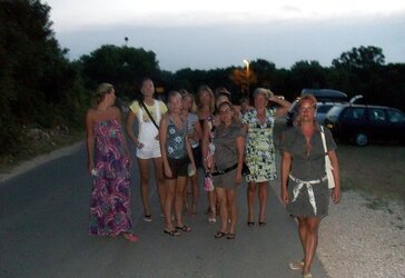 Stolen Pictures - Gang of Gals in Holidays Part