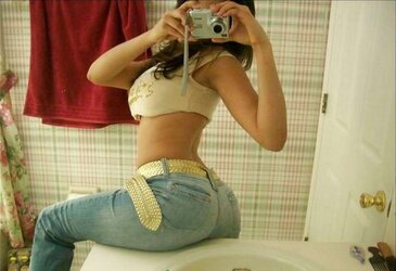 Queens in denim LXIII