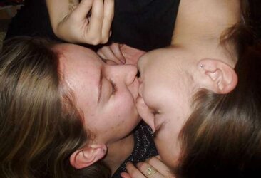 Smooch Smooch F4F