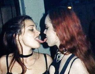 Smooch Smooch F4F