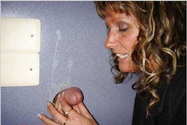Les salopes ( glory fuckhole )