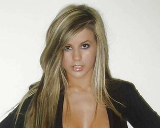 Your daughter has a fine set of boobs
