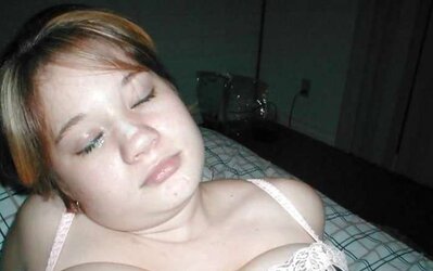 Chubby Facial Cumshot Mingle
