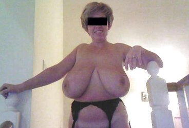 Super Scorching Moms