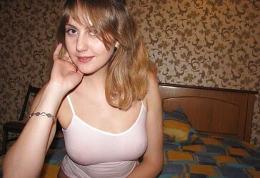 You Will Want to Penetrate Her Bootie