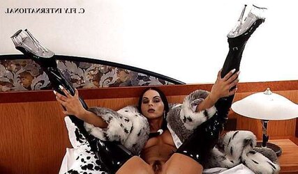 Dolls in wool