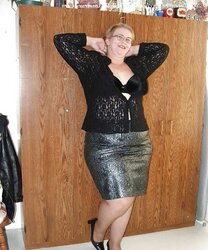 Mature PLUMPER-chicks