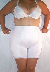 Mature PLUMPER-chicks