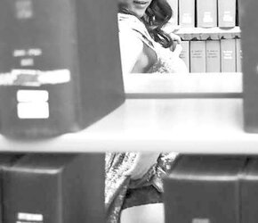 Jiggly dewey decimal (AMYKISS-BEVY)