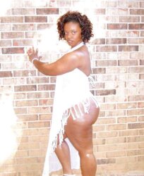 PLUMPER Ginormous Assesss