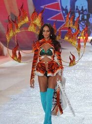 Victoria secret style display