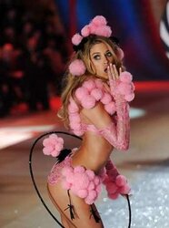 Victoria secret style display
