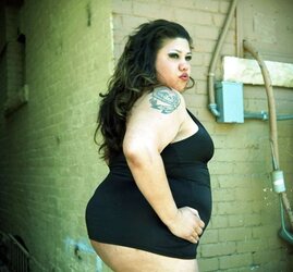 Magnificent jiggly amature plumper vol