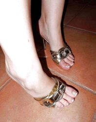 TWINKLE TOES