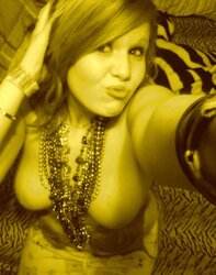 Cool Inexperienced-PLUMPER