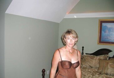 Light-Haired Mature Wifey Flashes Off In Front Of Her Hubby (2on2)
