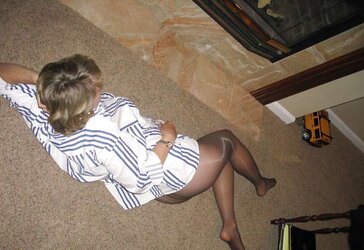 Light-Haired Mature Wifey Flashes Off In Front Of Her Hubby (2on2)