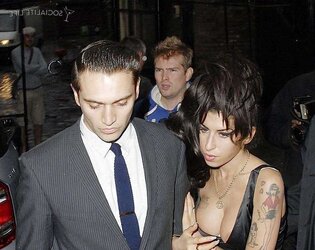 Winehouse Tits
