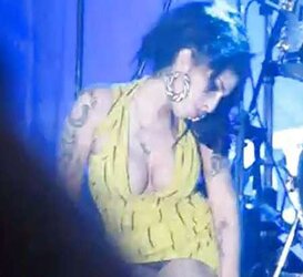 Winehouse Tits