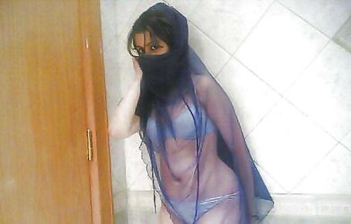 Desire Dolls-arab v