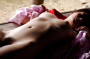 Maiko Kazano - 04 Japanese Cuties