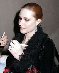 Evan Rachel Wood mega bevy