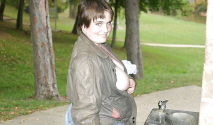 Kaylee Fall Displaying