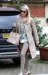 Denise Van Outen soles