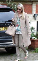 Denise Van Outen soles