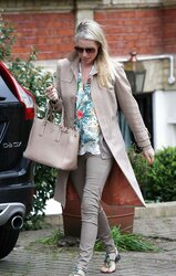 Denise Van Outen soles