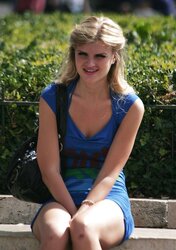 Mostrame la bombachita, rubia