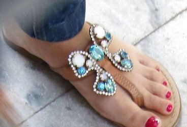 Candid street soles