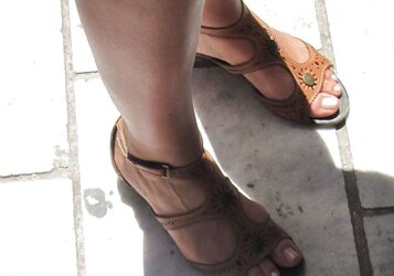 Candid street soles