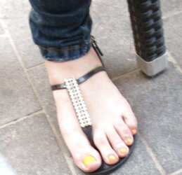 Candid street soles