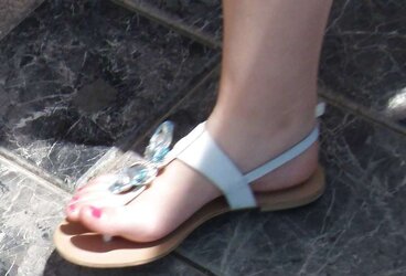 Candid street soles