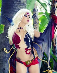 Cosplay (ecchi, beautiful